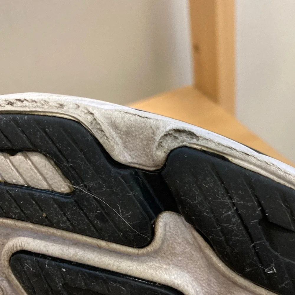 Hoka Bondi 7 Men's Black and White Road Running Shoes Size 13 - Picture 15 of 15